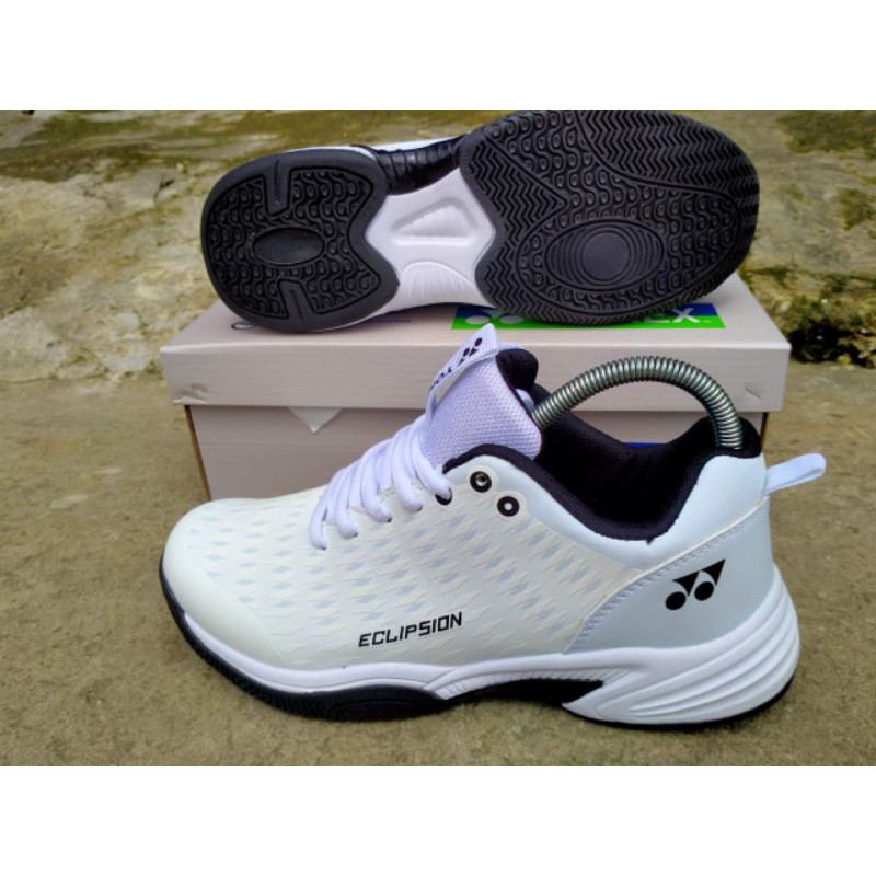 sepatu yonex sepatu bulutangkis.tenis.badminton