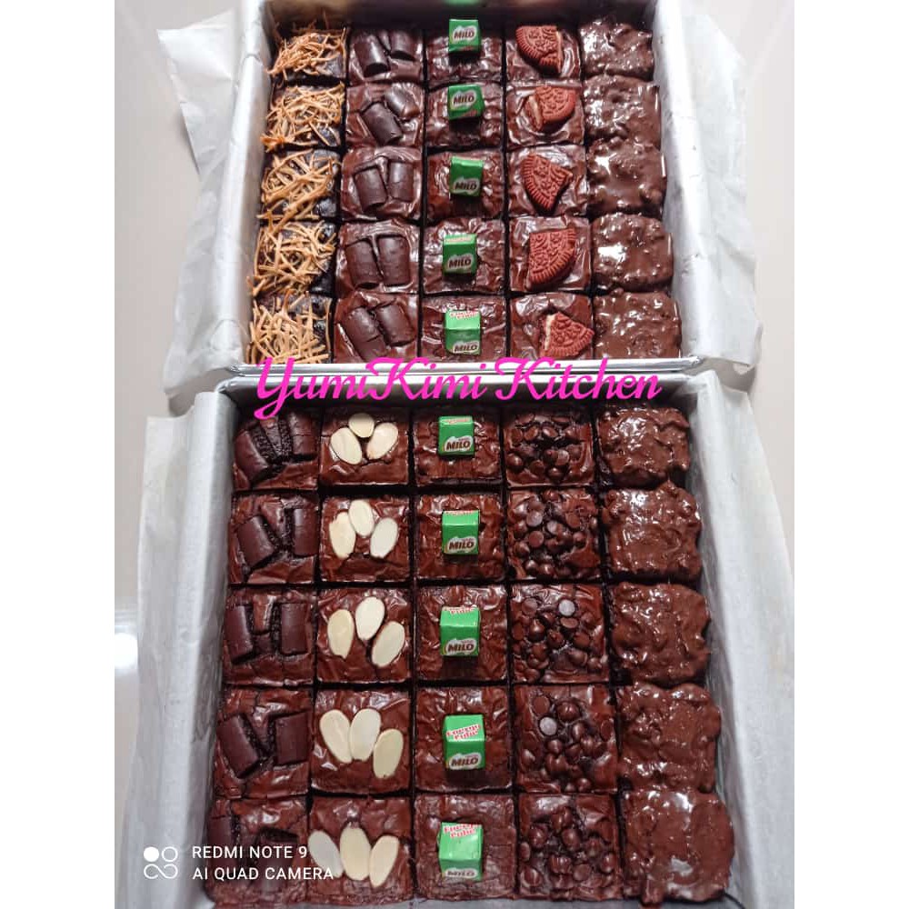 

Brownies (Fudgy Brownies) / Brownies Panggang / Brownies Sekat