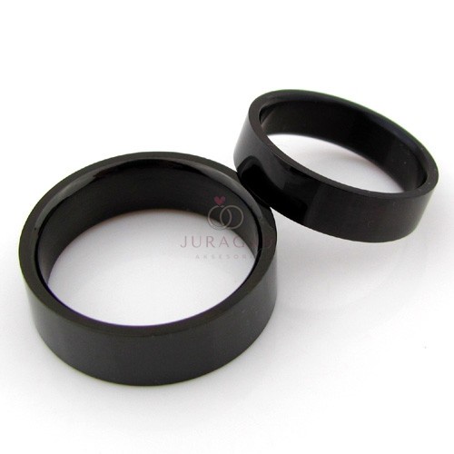 pria-cincin- satuan cincin titanium hitam gratis gelang -cincin-pria.