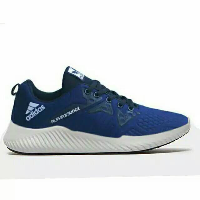New Sepatu sport/ sepatu adidas/ sepatu pria/ adidas/ sepatu import
