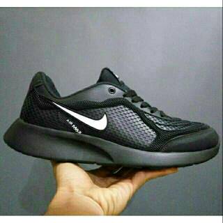  UKURAN  JUMBO 43 44 45  46 SEPATU  SEKOLAH  NIKE AIRMAX HITAM 