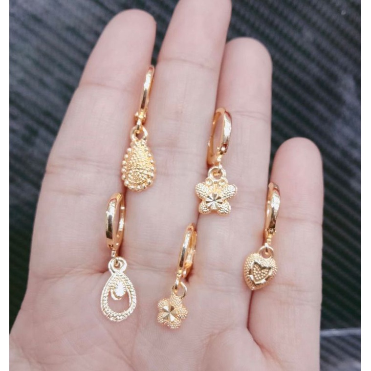 anting gantung lapis emas//anting