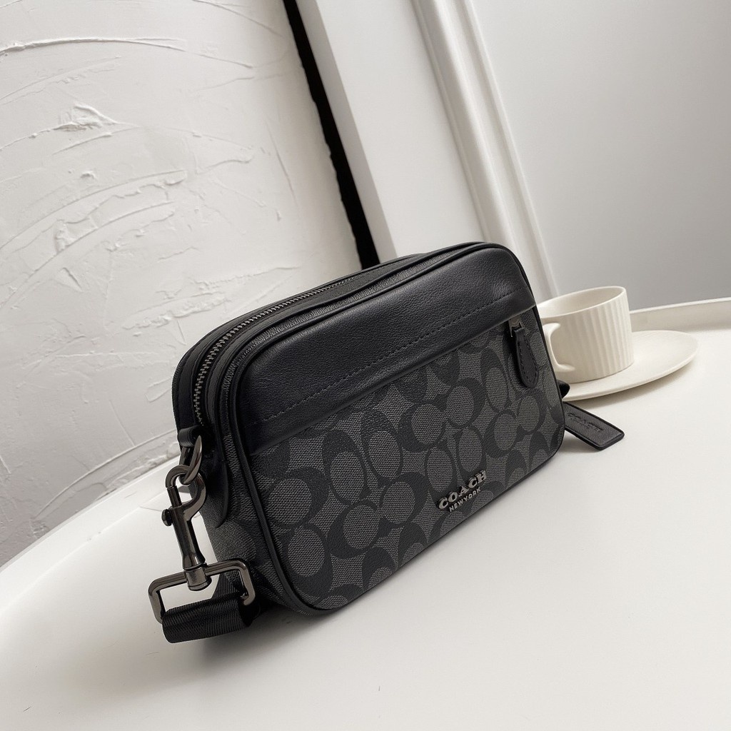 TAS SELEMPANG PRIA MEN ch GRAHAM CROSSBODY In SIGNATURE BLACK SIGNATURE 50715