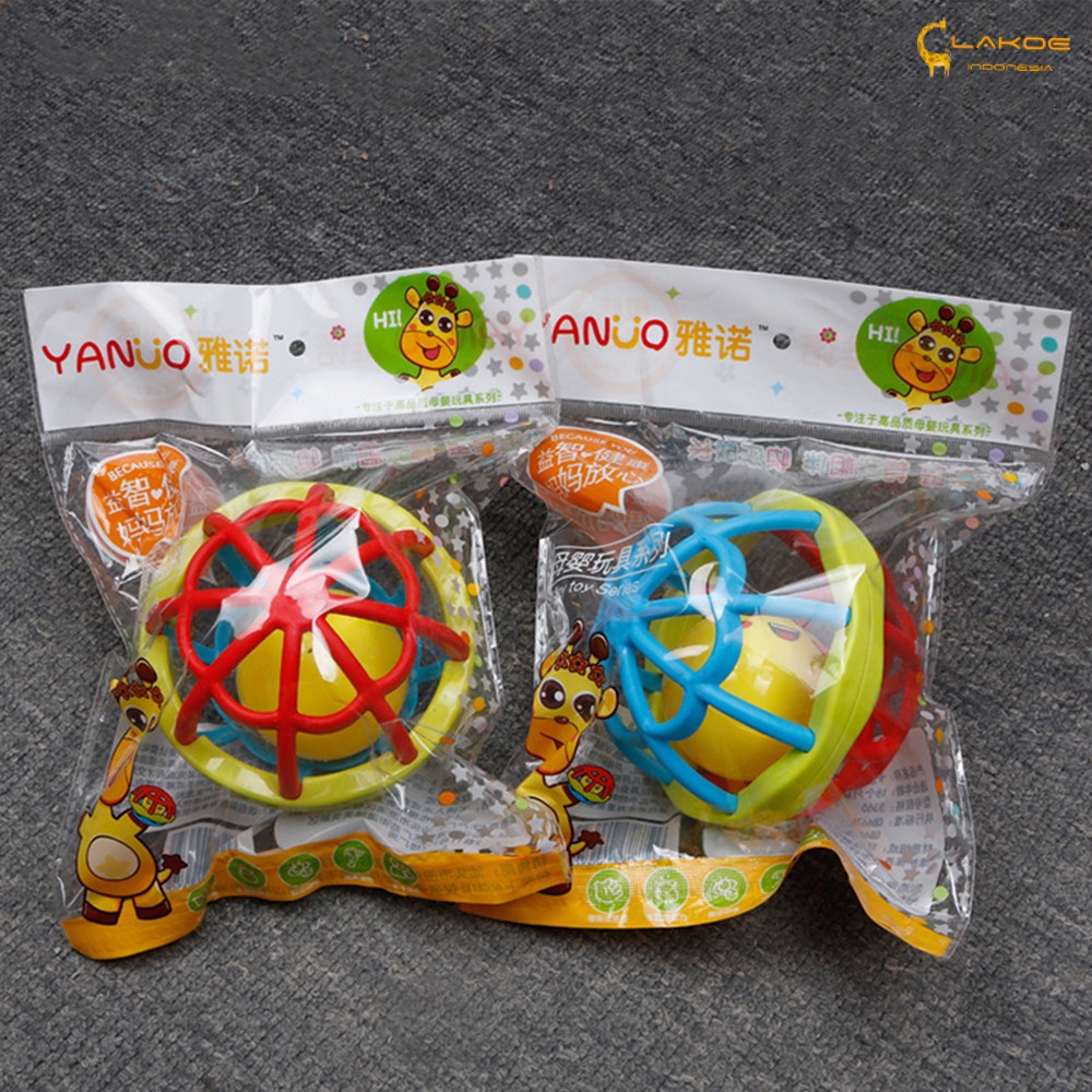 LAKOE Mainan Bayi/Bola Putar Rattle Teether Bahan Plastik Lembut Dengan Suara Kerincingan