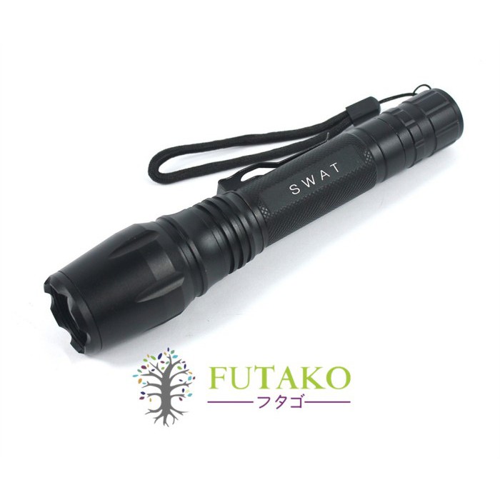 FUTAKO Senter Led T6 Police Swat Flashlight 208T6 LED Putih Gratis 2 Batere dan 2 Casan