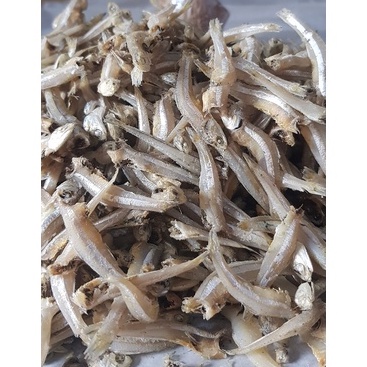 

TERI JENGKI 500 gram Berkualitas / Berkah Bahari Ikan Asin Ikan Teri / High Quality Salted Fish - Anchovies