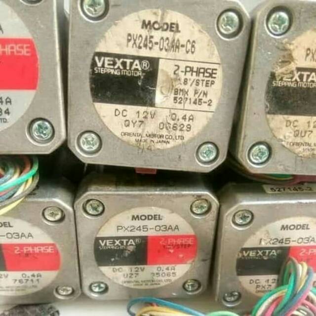 Nema 17 vexta px245-03aa