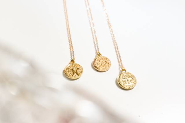 Kalung Zodiac necklace loliastuff (kalung zodiak/ kalung astrologi/ kalung)