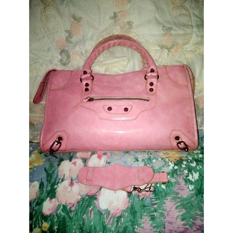 Tas BALENCIAGA Pink "look a like"