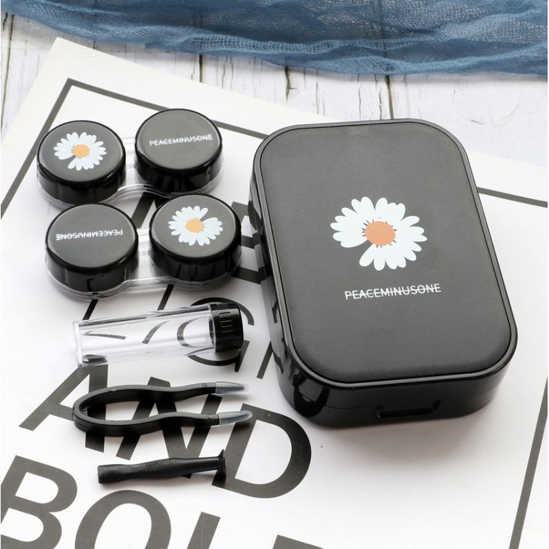 Tempat softlens model bunga daisy 2in1