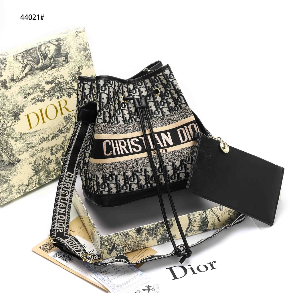 DR 44021 Bucket Bag Mizza &amp; Oblique Embroidery Womens Bag