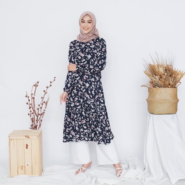 Maribu Daily Tunik “ATHAYA NAVY FLORAL”