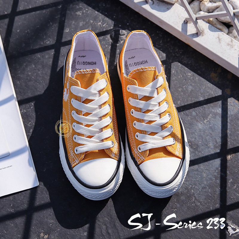 [OOS] Sepatu Sneakers Wanita Casual Motif Daisy ala Korea Import Kualitas Super Premium - 233
