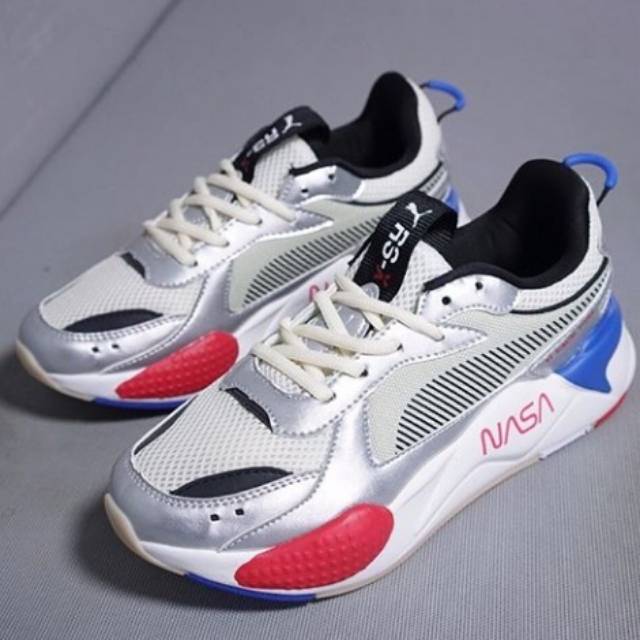 sepatu puma rsx