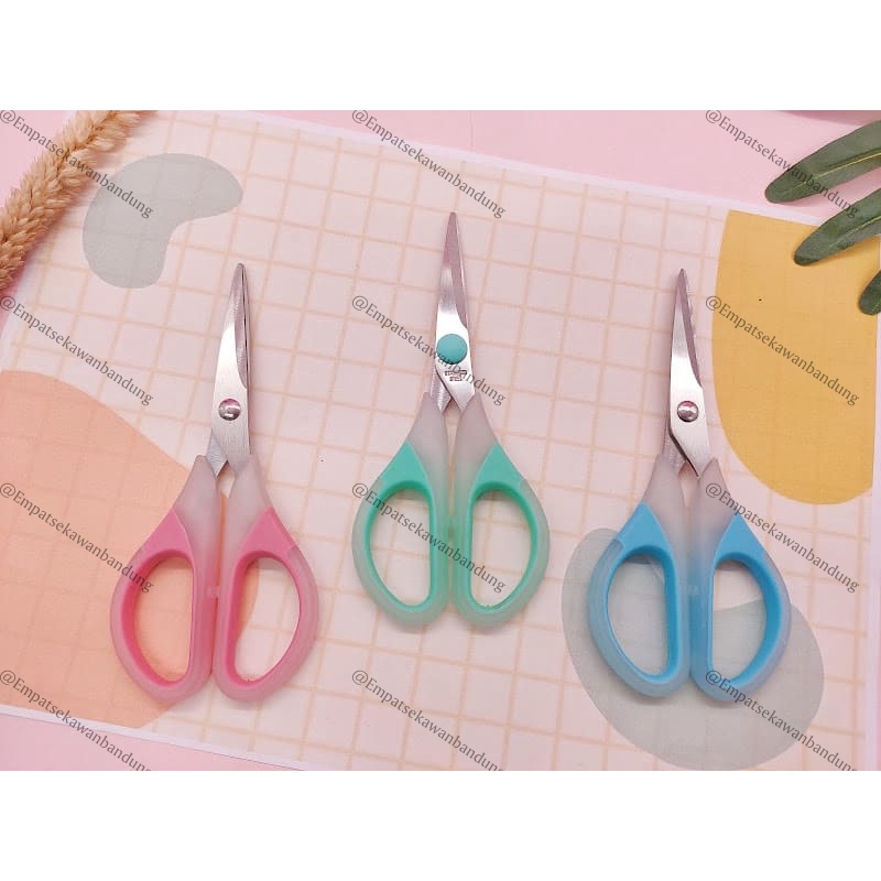 

Gunting Import Soft Pastel / Gunting Pastel Soft Grip - SHESB