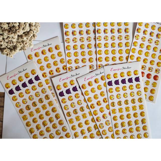 

Stiker emoji random lucu untuk hiasan dan tempelan boleh d notebook, scrapbook,dll