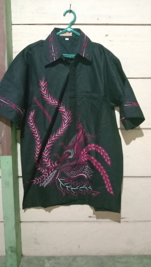 Batik Pria Lengan Pendek | Kemeja Batik Pria Lengan Pendek