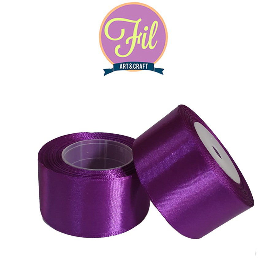 

Pita Satin Ungu Tua 1.5inch Besar /Pita Kain / Pita Satin 1.5inch