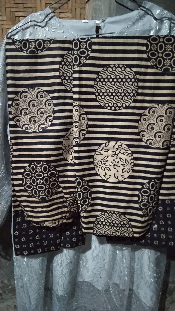 Batik Set [kemeja +rok ] Shofia Set