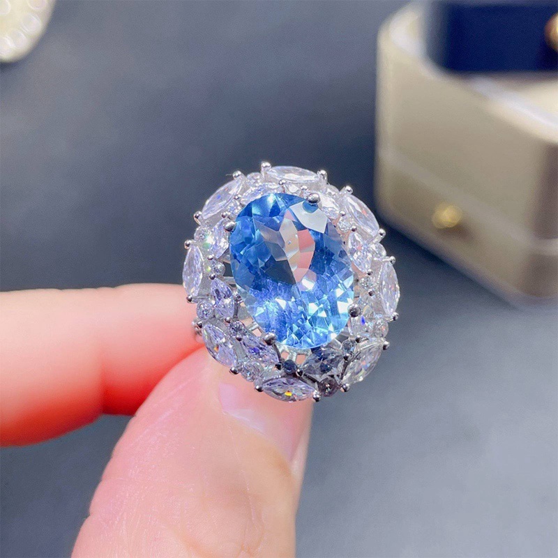 Cincin Batu Topaz Biru Swiss Aksen Berlian Untuk Wanita