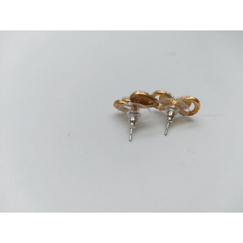 Anting Berlian Desain Pita Aksesoris Korea