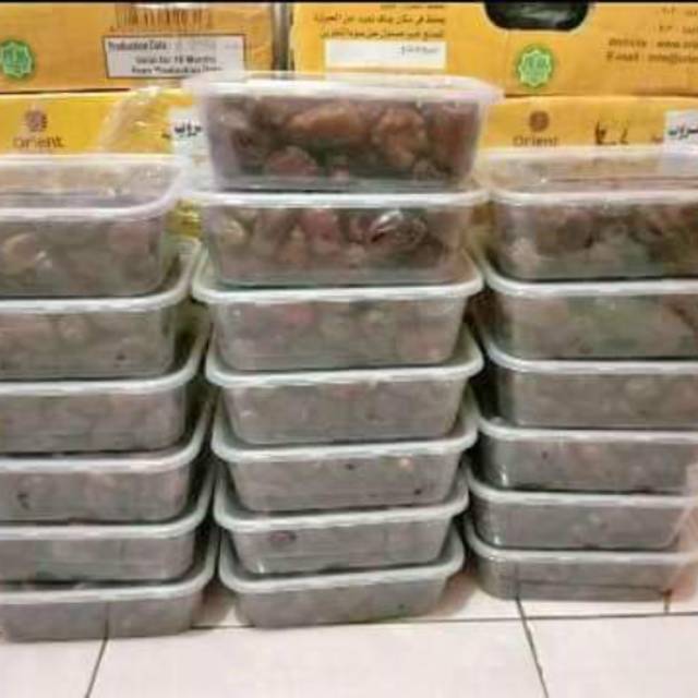 

Agen Kurma Golden Valley, Kurma mesir lembut, kurma murah, agen kurma murah, kurma enak lembut