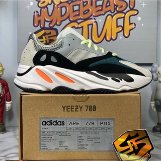 yeezy 700 5.5