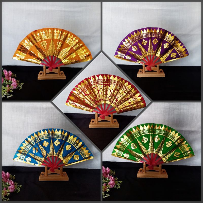Kipas Bali / Kipas Prada Tari Bali / Kipas Prada Murah / Grosir Kipas Bali / Souvenir Kipas Bali / Kerajinan Kipas Murah / Souvenir Nikah / Kotak Kipas Vintage / Kipas Bali Murah / Kipas Penari / Craftdewata