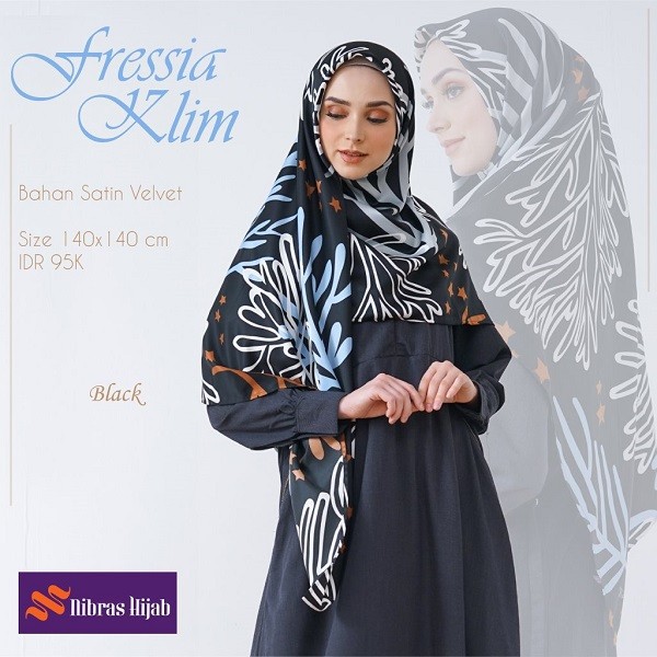 NIBRAS HIJAB FRESSIA KLIM BAHAN SATIN VELVET HIJAB SEGIEMPAT MOTIF ELEGANT