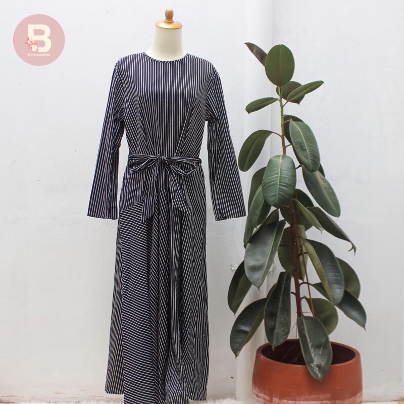 GAMIS SYARI HITAM GARIS PUTIH | GAMIS KATUN UNIQLO NAGITA | GAMIS STRIPES | GAMIS CASUAL SYARI