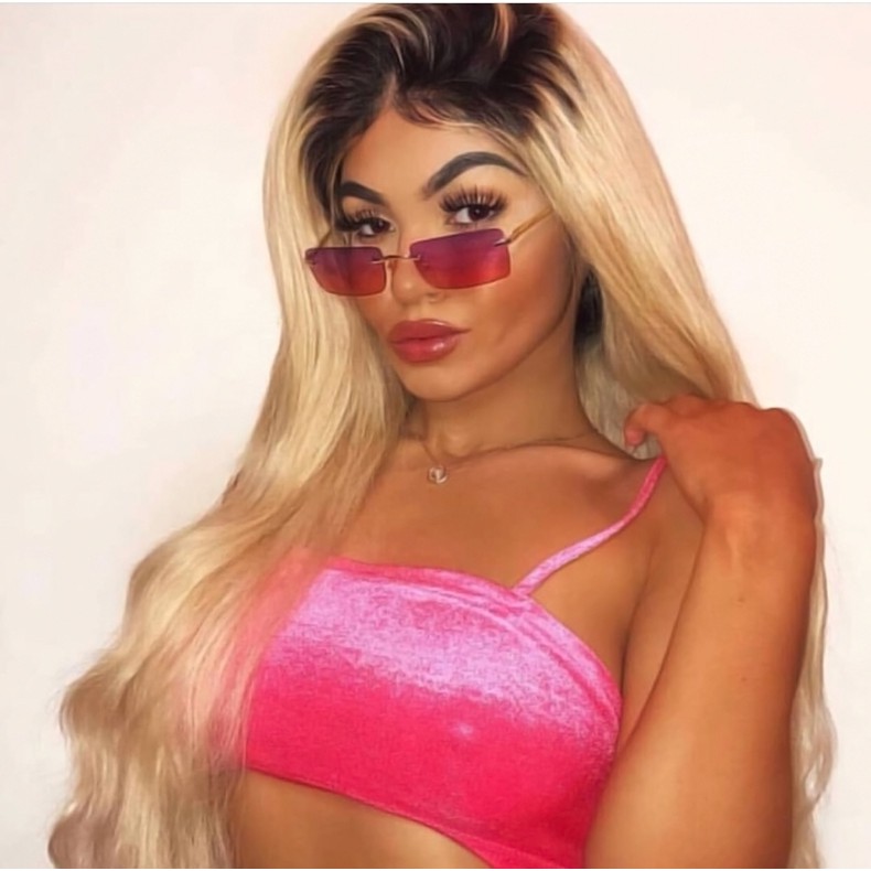 Kacamata Hitam Viral Bentuk Kotak Besar Untuk Wanita