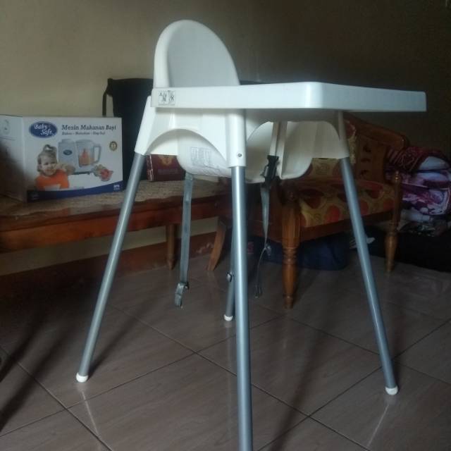Kursi makan bayi ikea