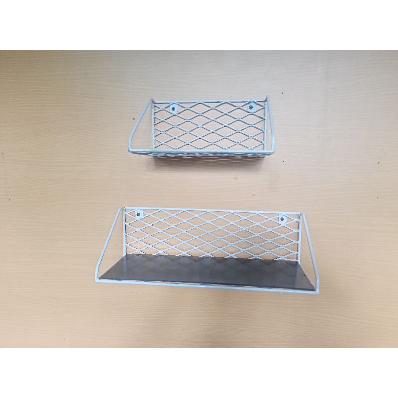 >RADIT  RAK DINDING TEMPEL