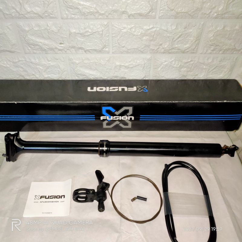 dropper seatpost X-FUSION manic travel 150
