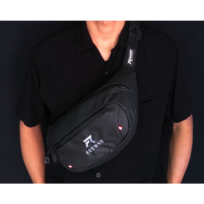 Tas Selempang Waistbag Distro Waterproof Phantom Pria Wanita Roowns Woven