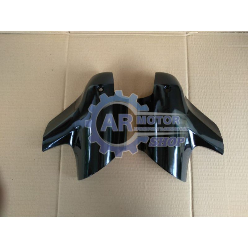 TUTUP SOK SATRIA HIU / SATRIA MALAYSIA HITAM