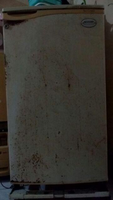 Variasi Atiker Kulkas Motif Bunga Kuning