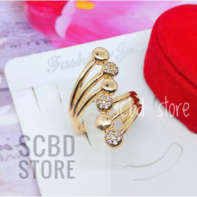 Cincin Xuping Wanita Motif Enam Tangkai Mewah