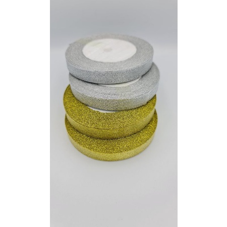 PITA MAS PERAK ATAU GOLD SILVER UKURAN 1/2 INCHI ( 1.25 CM ) KUALITAS BAGUS PER ROLL ISI 25 YARD