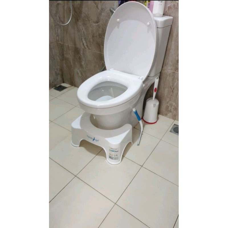 ACE HARDWARE SQUAT N GO PIJAKAN TOILET DUDUK/KURSI TOILET SQUAT N GO/PIJAKAN CLOSED DUDUK/