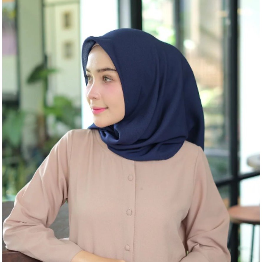 [COD] Bella Square Jilbab Segi Empat Variasi A Double Hycon-Navy