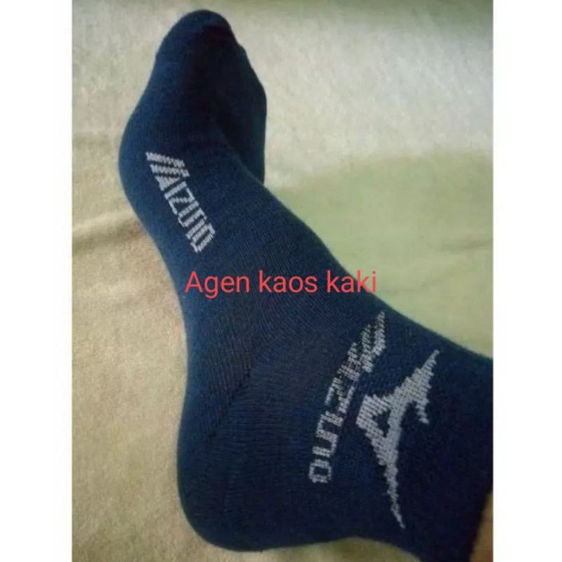 4 pasang kaos kaki sport Mizuno pria dan wanita