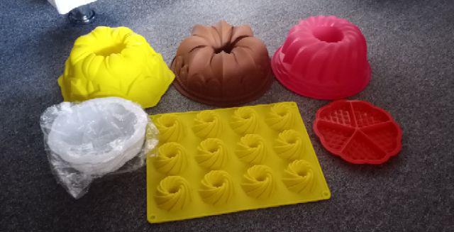 Cetakan Silikon Kue Bolu Puding Tulip Pan