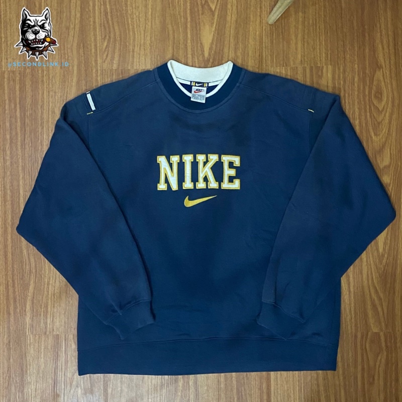 Crewneck Nike Spell Out