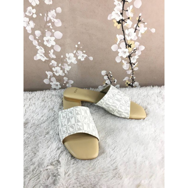 SEPATU/SANDAL BONIA ORIGINAL MODEL TERBARU SEPATU WANITA KUALITAS TERBAIK 01