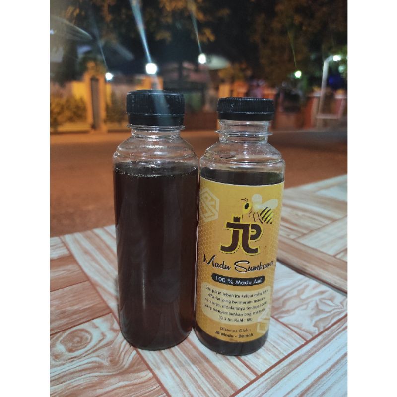 

Madu Coklat Manis Sumbawa 250ml Murni Lebah Dorsata 100%