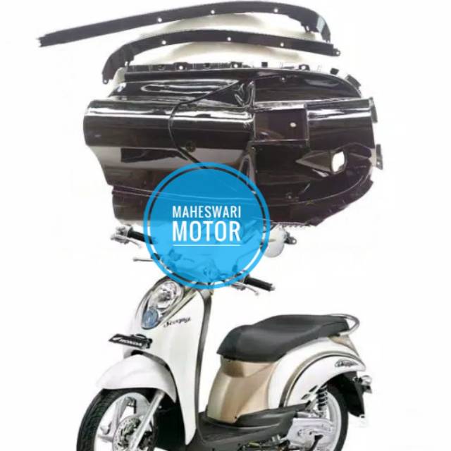 Legshield Kunci Tengah dan List Scoopy Karbu.