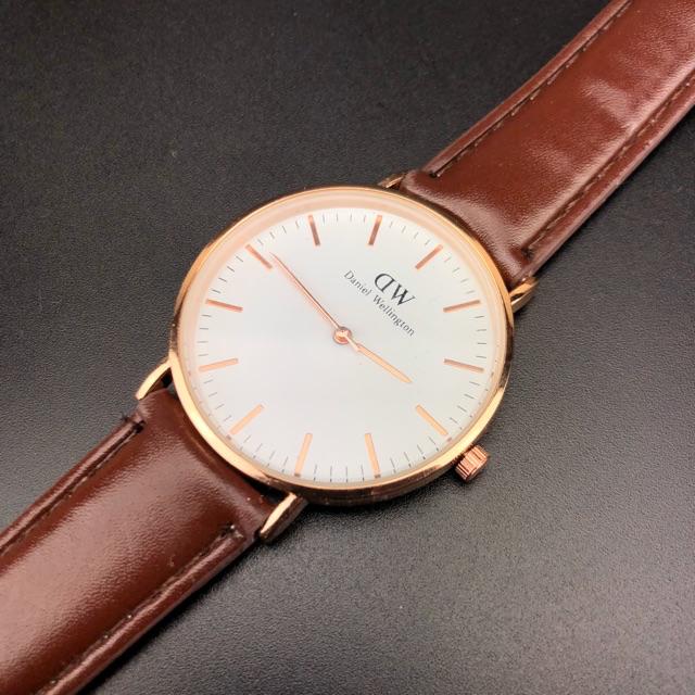 ［Ready Stock］Jam tangan couple kulit pria wanita jam polos fashion mural s1020-Cokelat tua besar