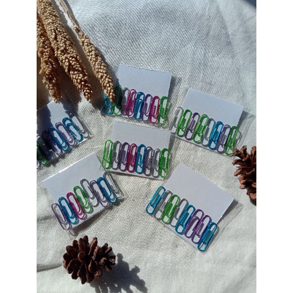 

[nyxn.kx] Paper clip metalic