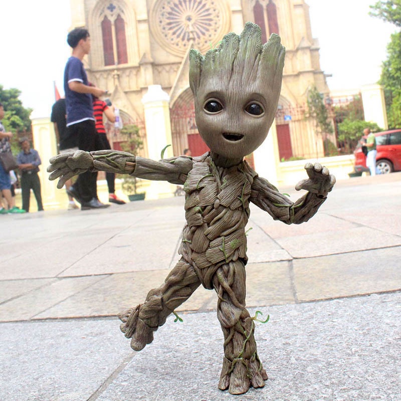 Mainan Action Figure Groot Guardians of The Galaxy Vol 2 Baby Tree Man Ukuran 1: 1 26cm Dengan Kotak Hadiah